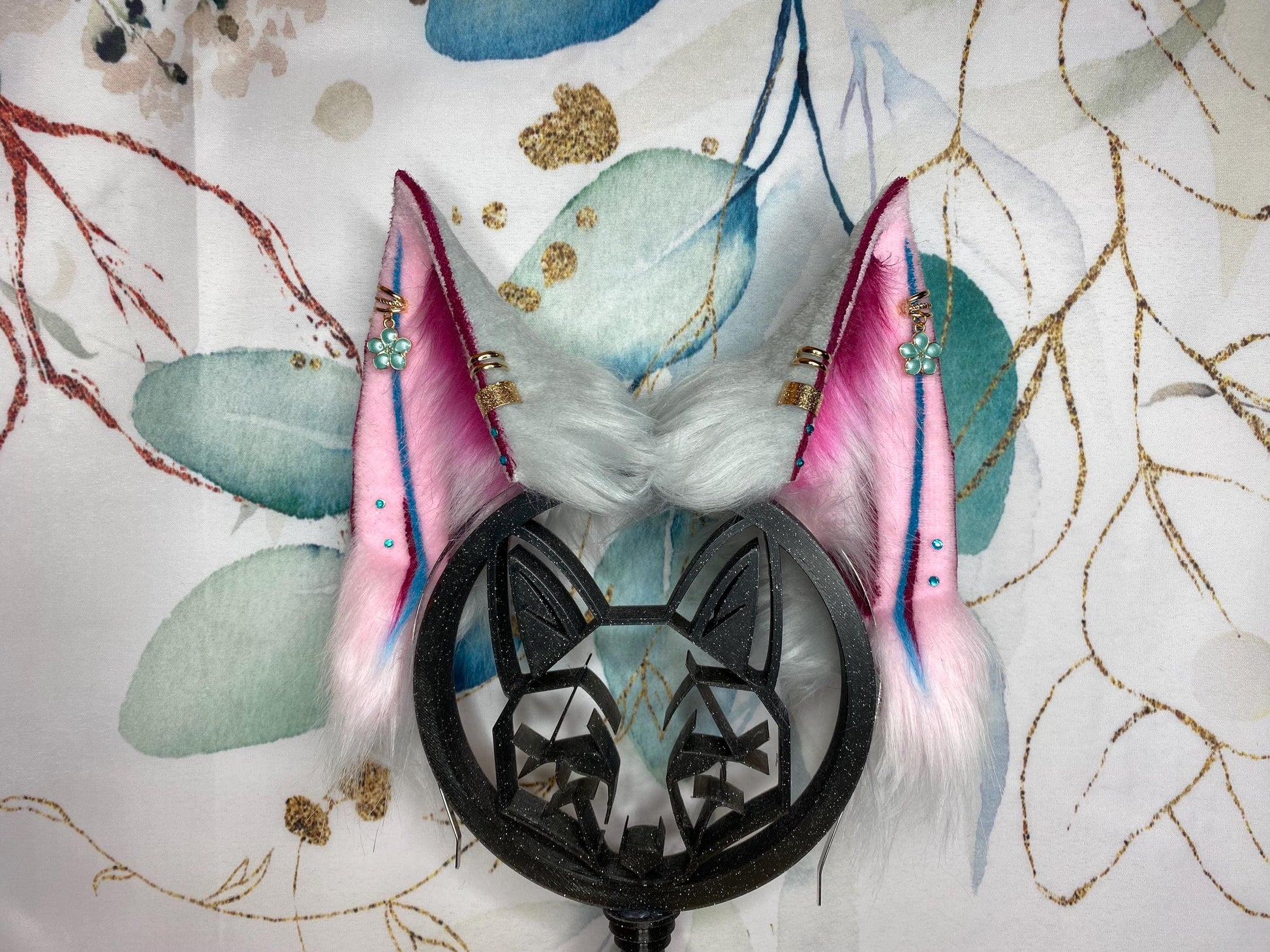 Ahri Cosplay LOL Spirit Blossom fox ears made of faux fur for cosplay, streamers, therians, furries, wearable as a headband