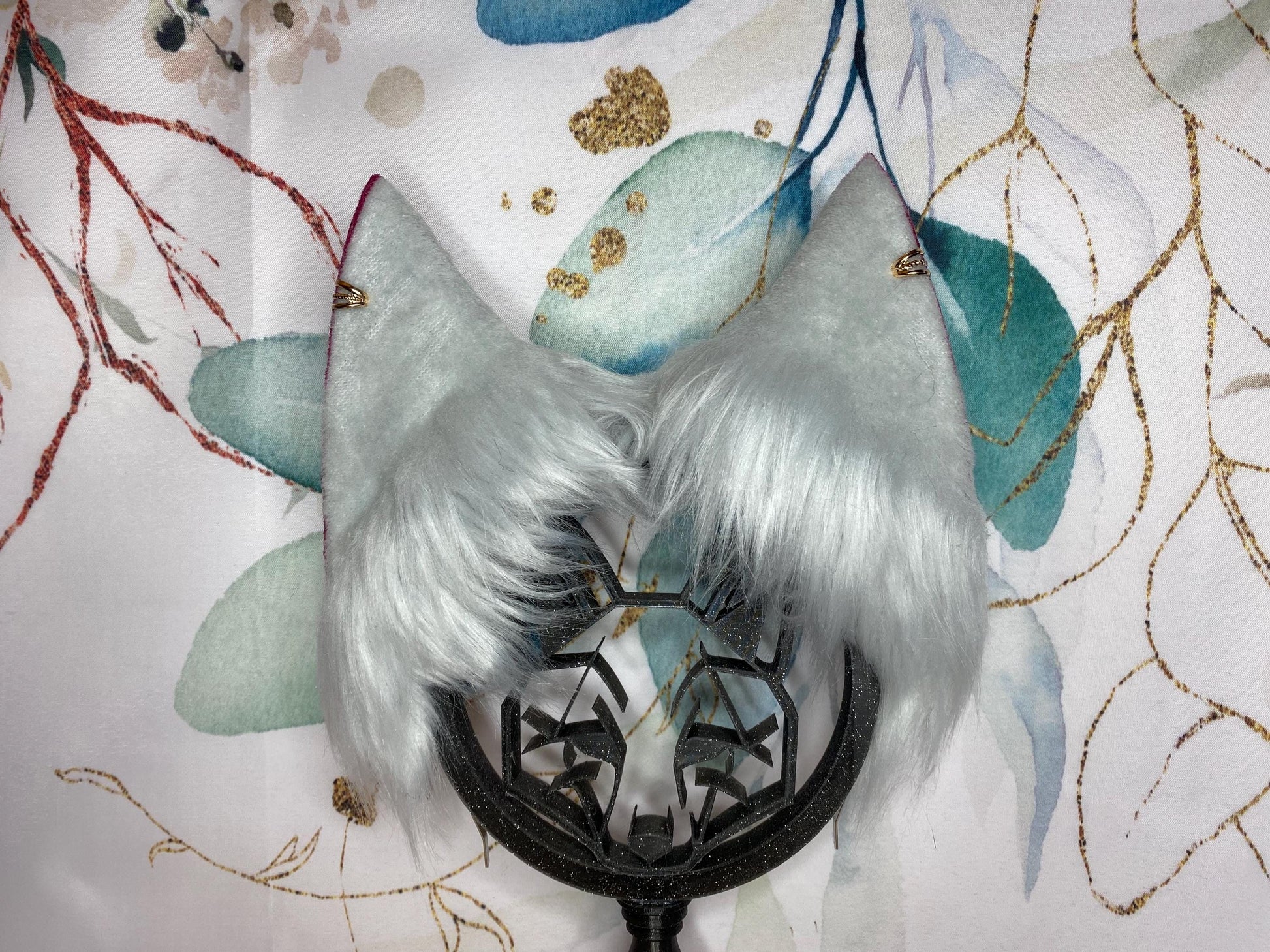 Ahri Cosplay LOL Spirit Blossom fox ears made of faux fur for cosplay, streamers, therians, furries, wearable as a headband