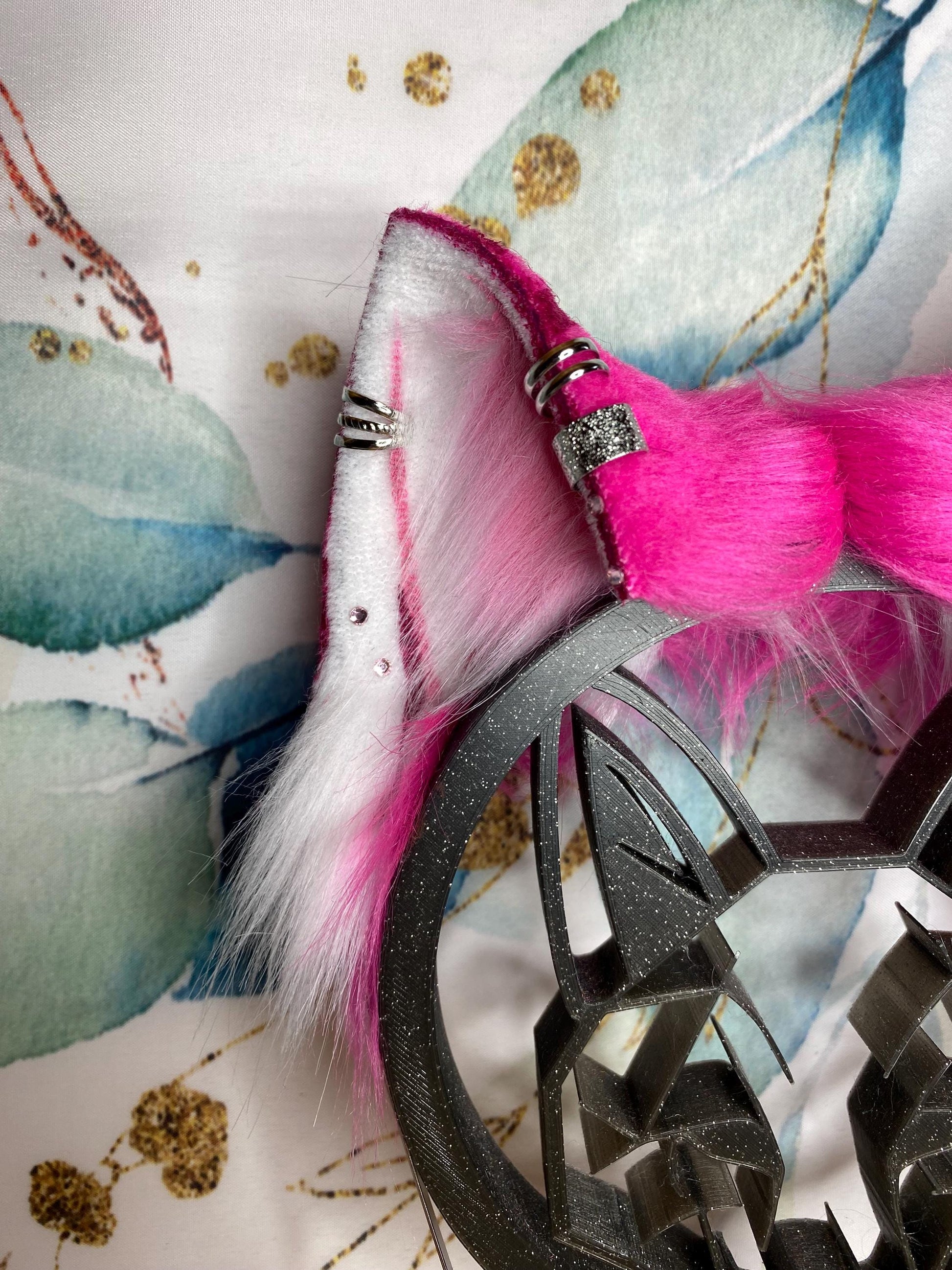 Alice in Wonderland cheshire cat ears handmade from faux fur for cosplay, therian, furry, streamer wearable as a headband